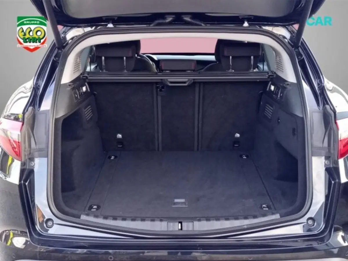 Alfa Romeo Stelvio nuova a Frosinone (3)