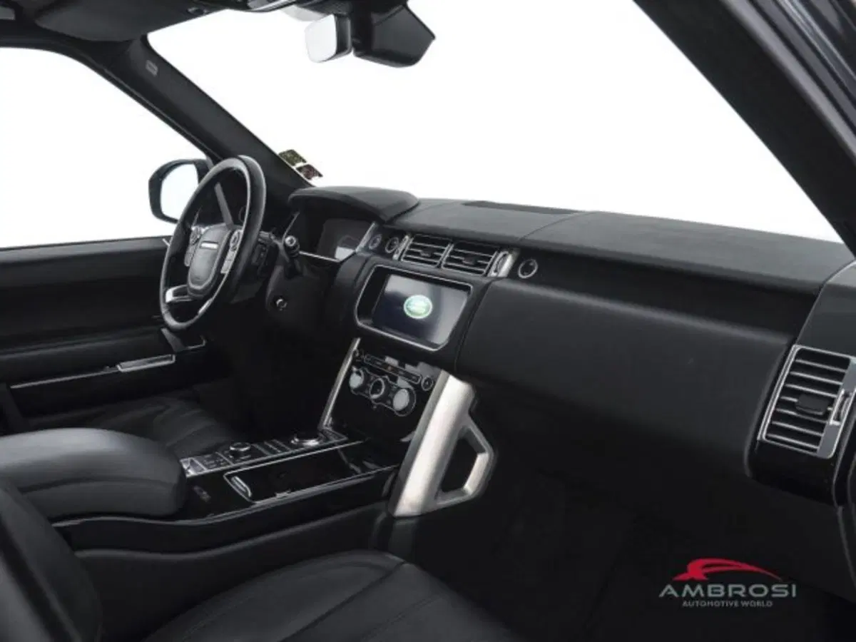 Land Rover Range Rover usata a Perugia (12)