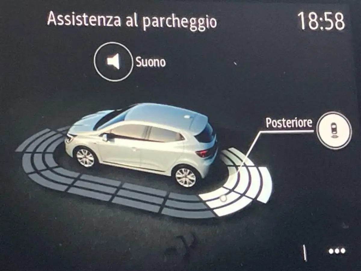 Renault Clio usata a Como (13)