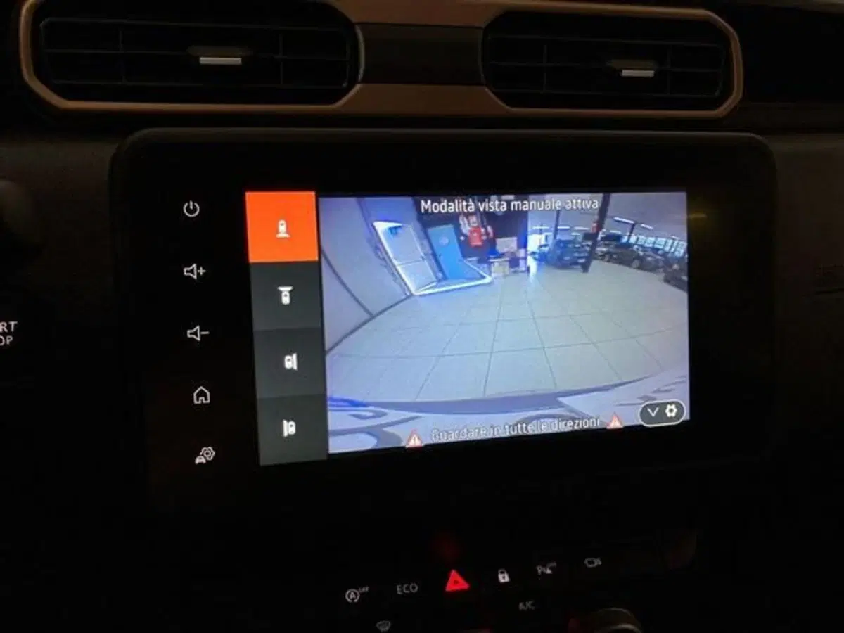 Dacia Duster usata a Como (14)