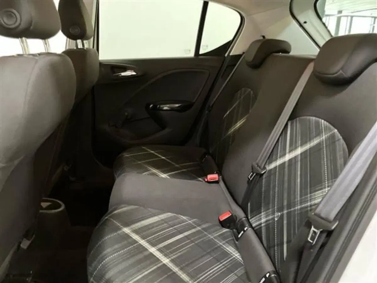 Opel Corsa usata a Como (11)