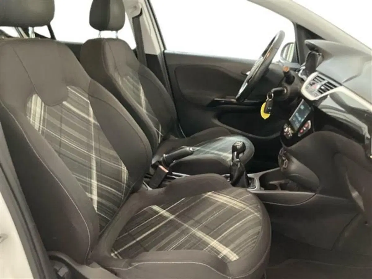 Opel Corsa usata a Como (12)