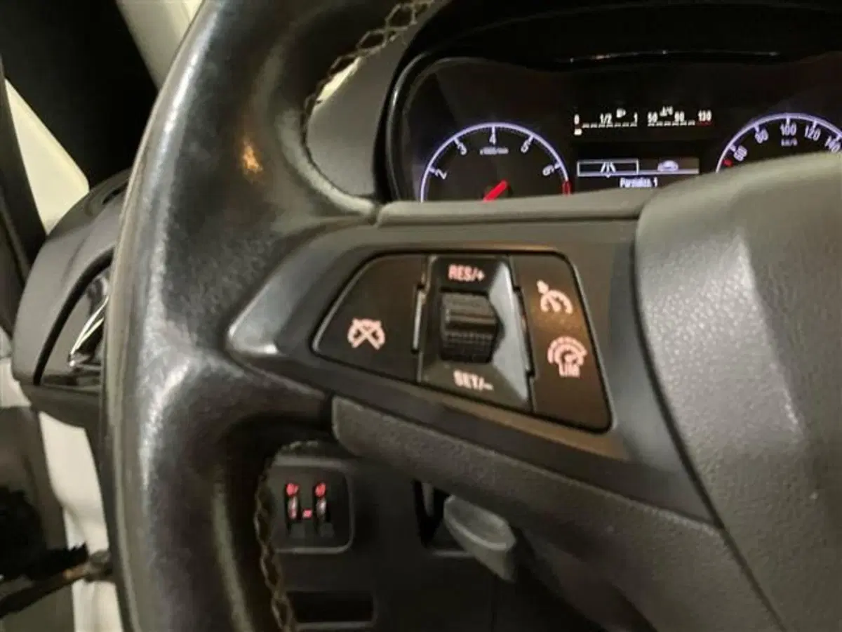 Opel Corsa usata a Como (17)