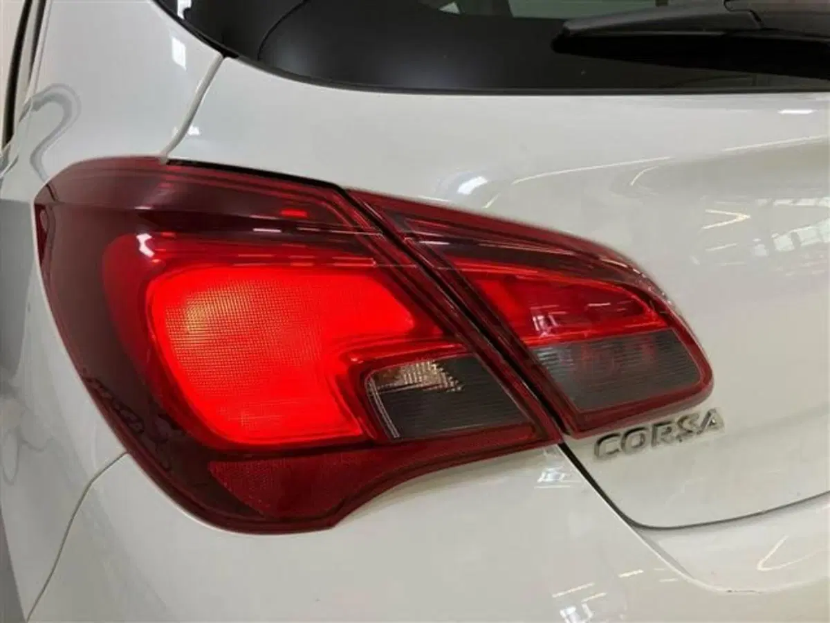Opel Corsa usata a Como (8)