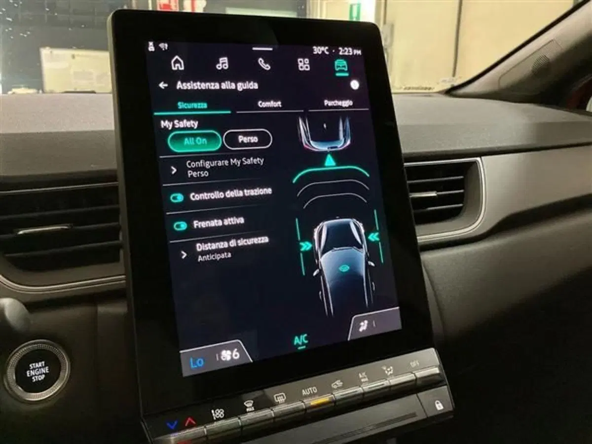 Renault Captur usata a Como (20)