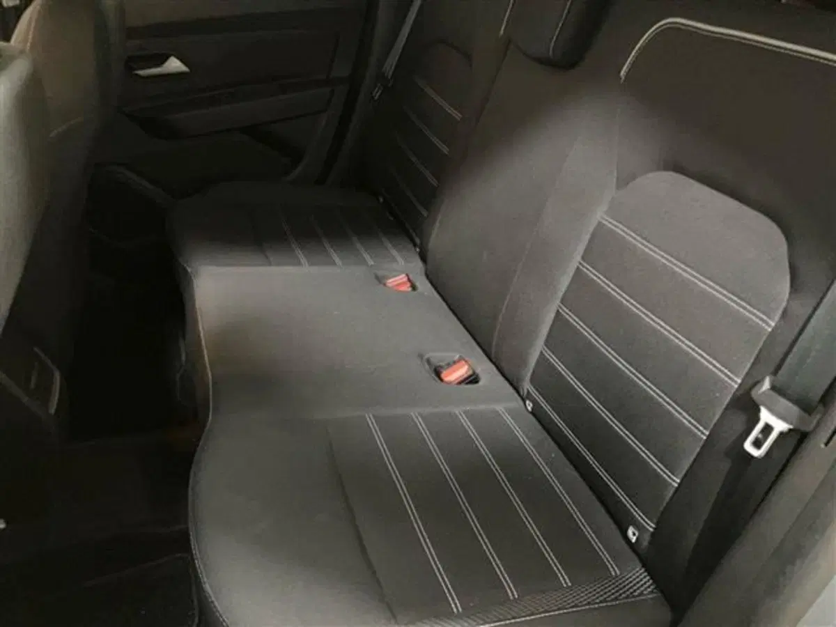 Dacia Duster usata a Como (11)
