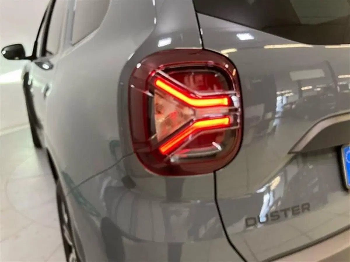 Dacia Duster usata a Como (8)
