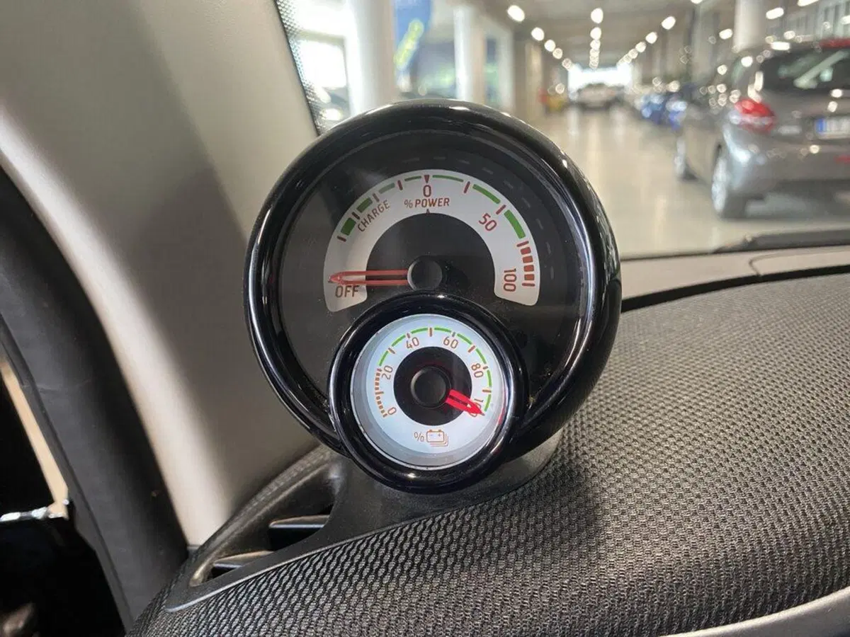 smart Fortwo usata a Torino (11)