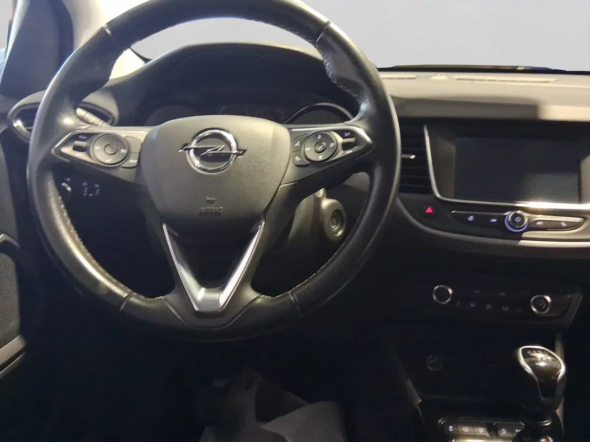 Opel Crossland usata a Genova (11)