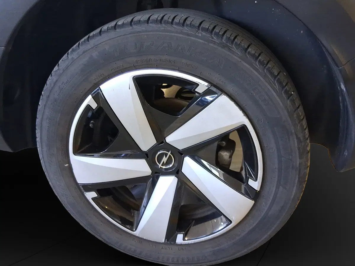 Opel Crossland usata a Genova (18)