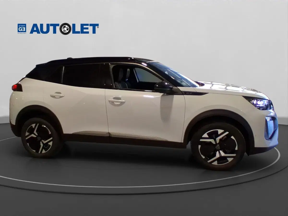 Peugeot 2008 usata a Genova (4)