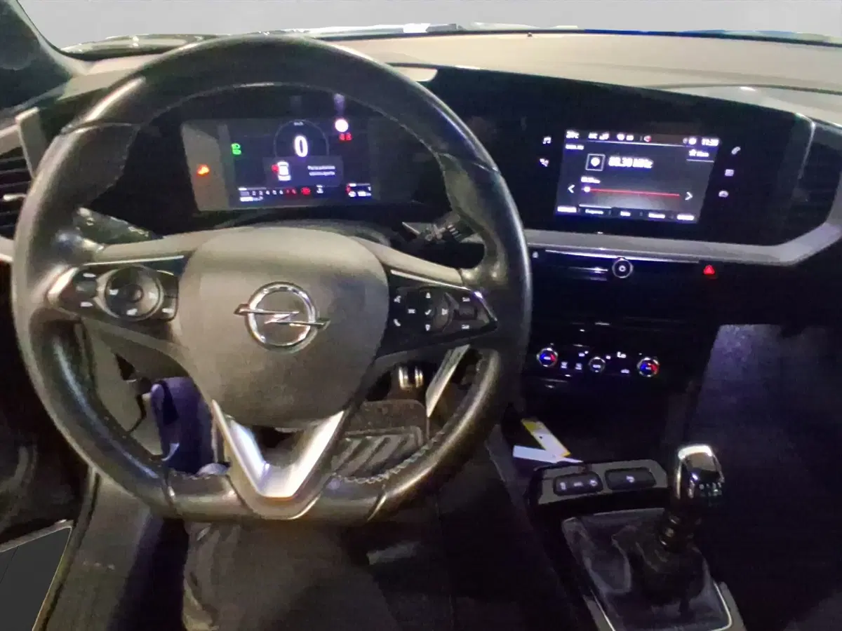 Opel Mokka usata a Genova (11)