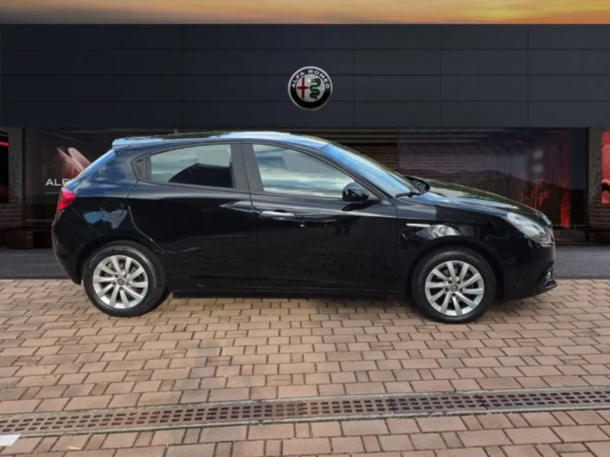 Alfa Romeo Giulietta usata a Monza e Brianza (4)