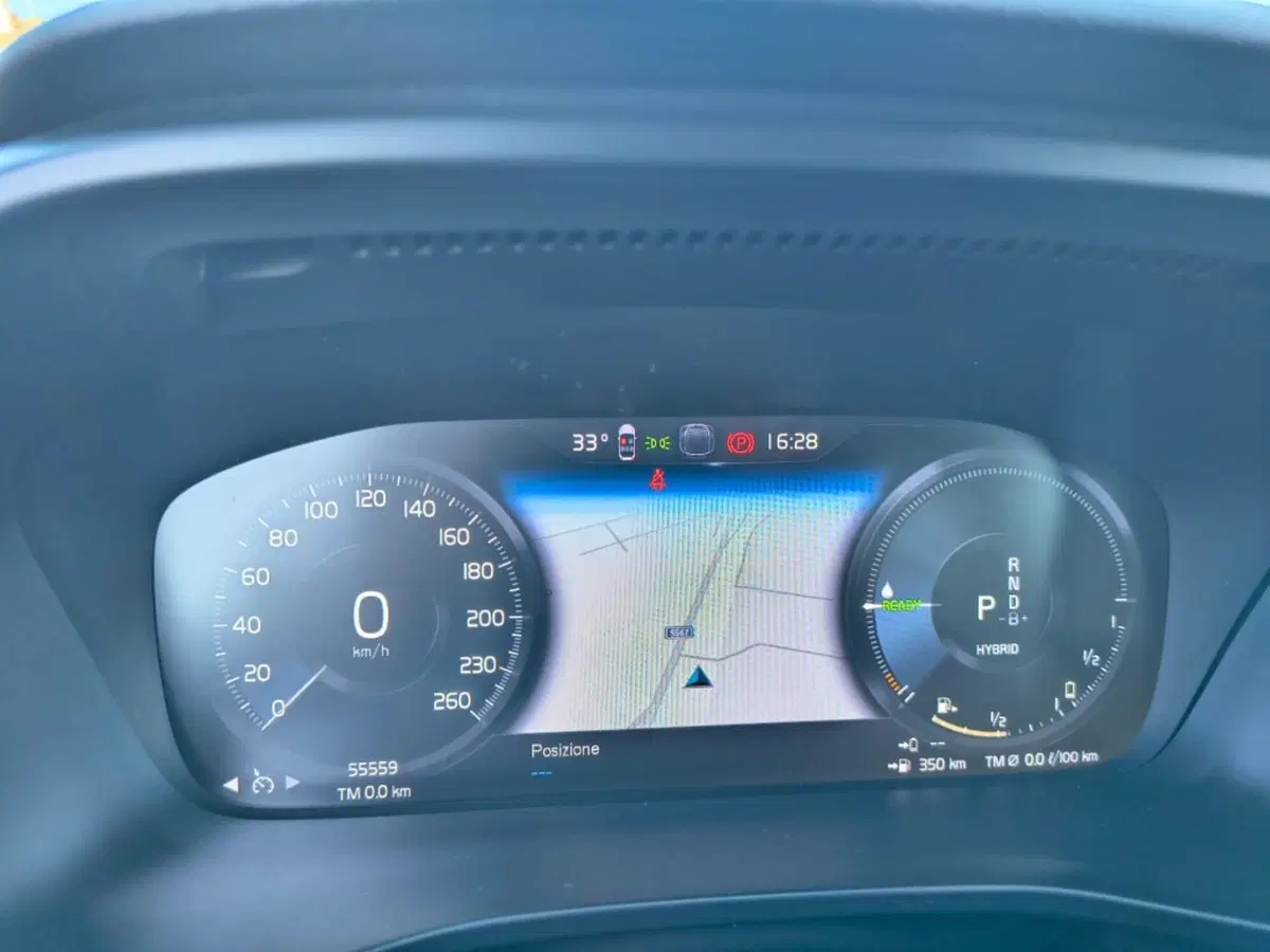 Volvo XC40 usata a Firenze (10)