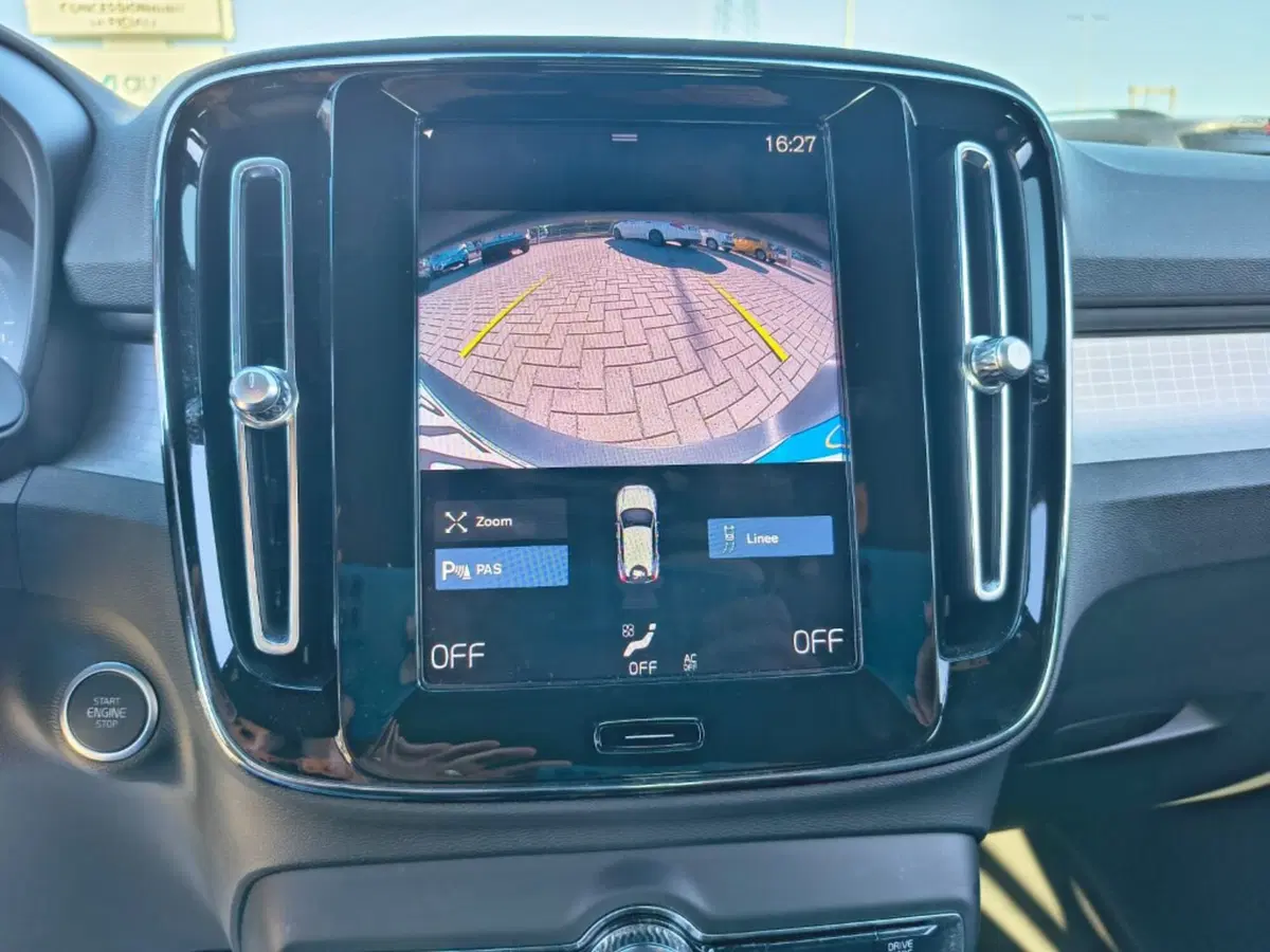 Volvo XC40 usata a Firenze (11)