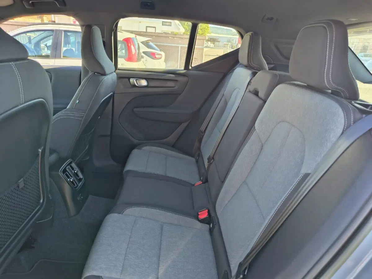 Volvo XC40 usata a Firenze (14)