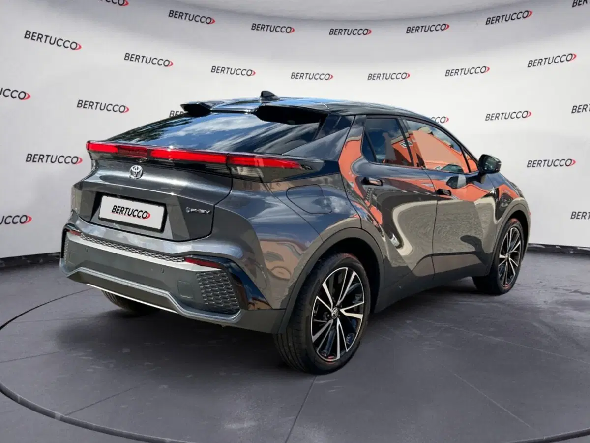 Toyota Toyota C-HR usata a Verona (5)