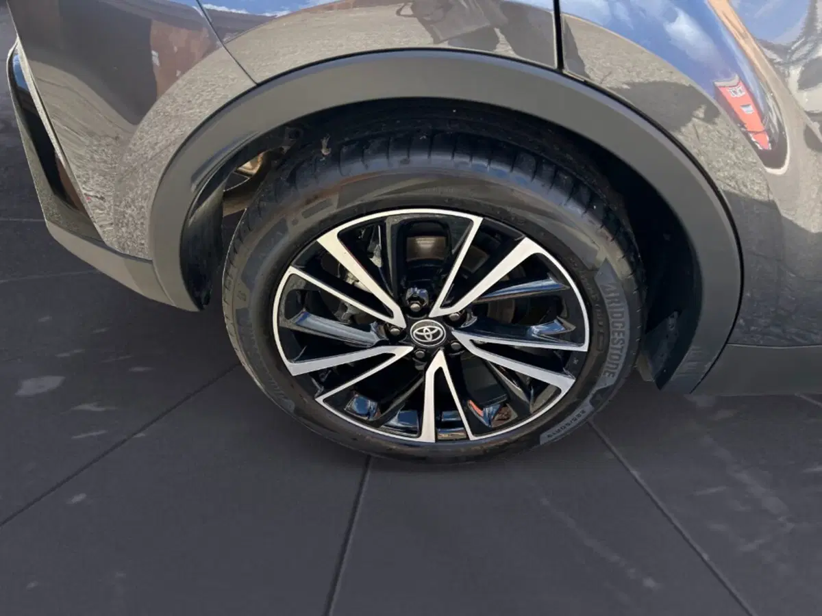 Toyota Toyota C-HR usata a Verona (6)