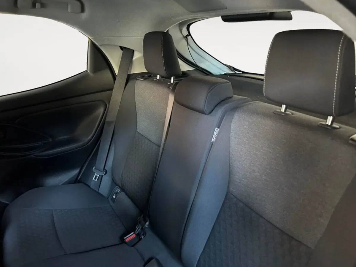 Toyota Yaris usata a Verona (7)