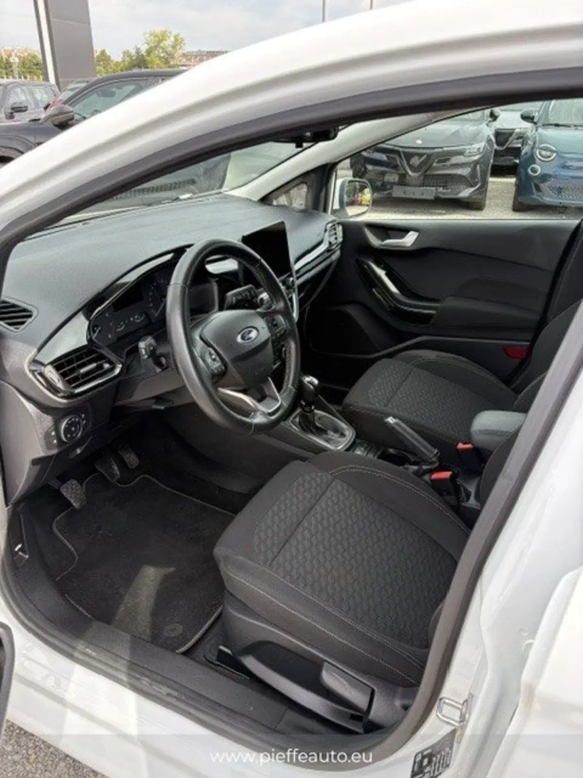 Ford Fiesta usata a Macerata (10)