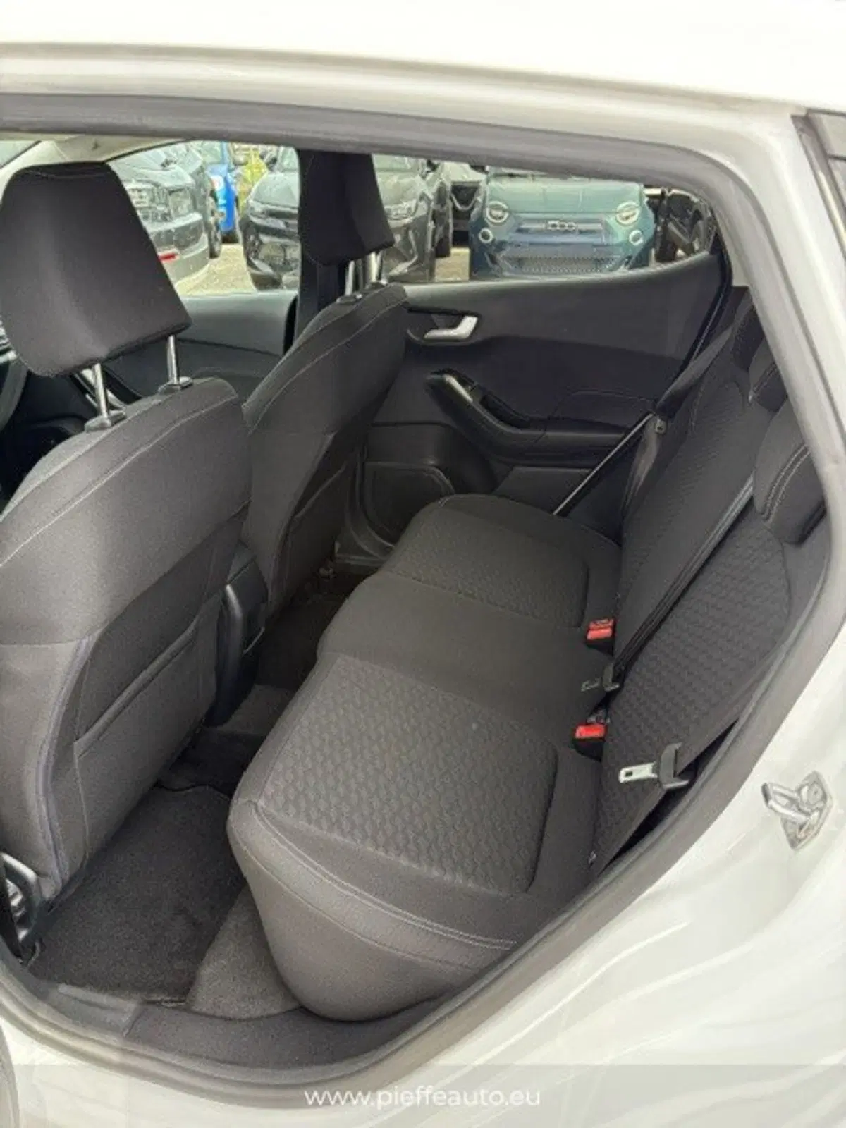 Ford Fiesta usata a Macerata (12)