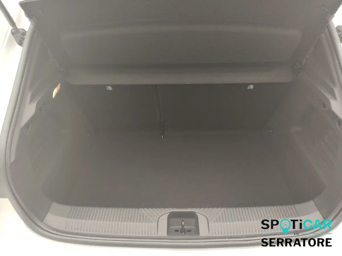 Renault Clio nuova a Como (16)