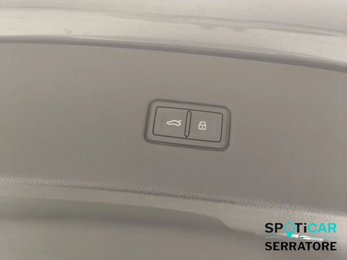 Audi Q5 Sportback usata a Como (16)