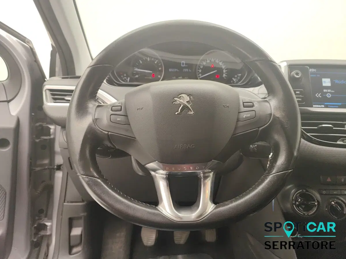 Peugeot 2008 usata a Como (16)