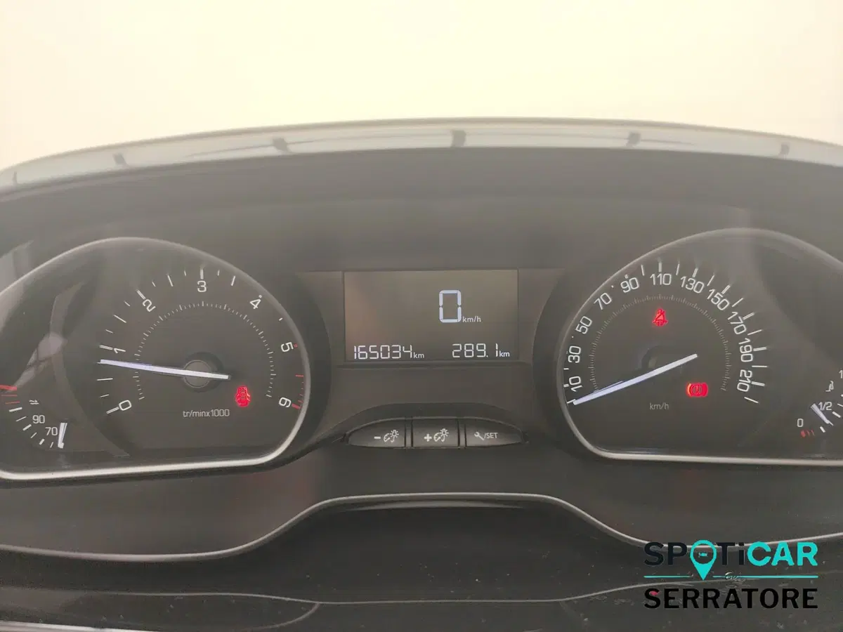 Peugeot 2008 usata a Como (8)