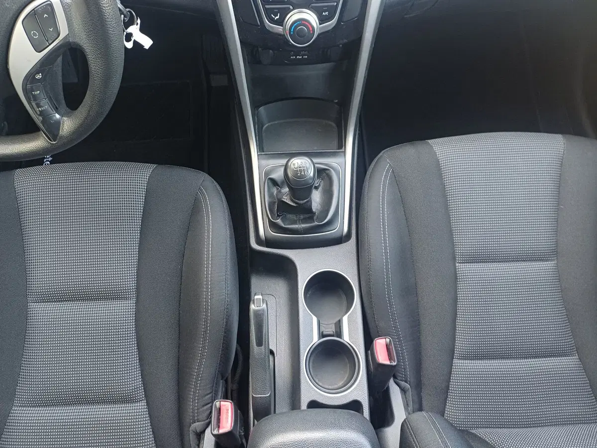 Hyundai i30 usata a Alessandria (13)