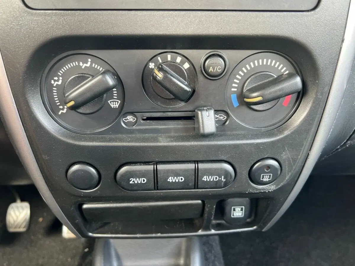 Suzuki Jimny usata a Sondrio (13)