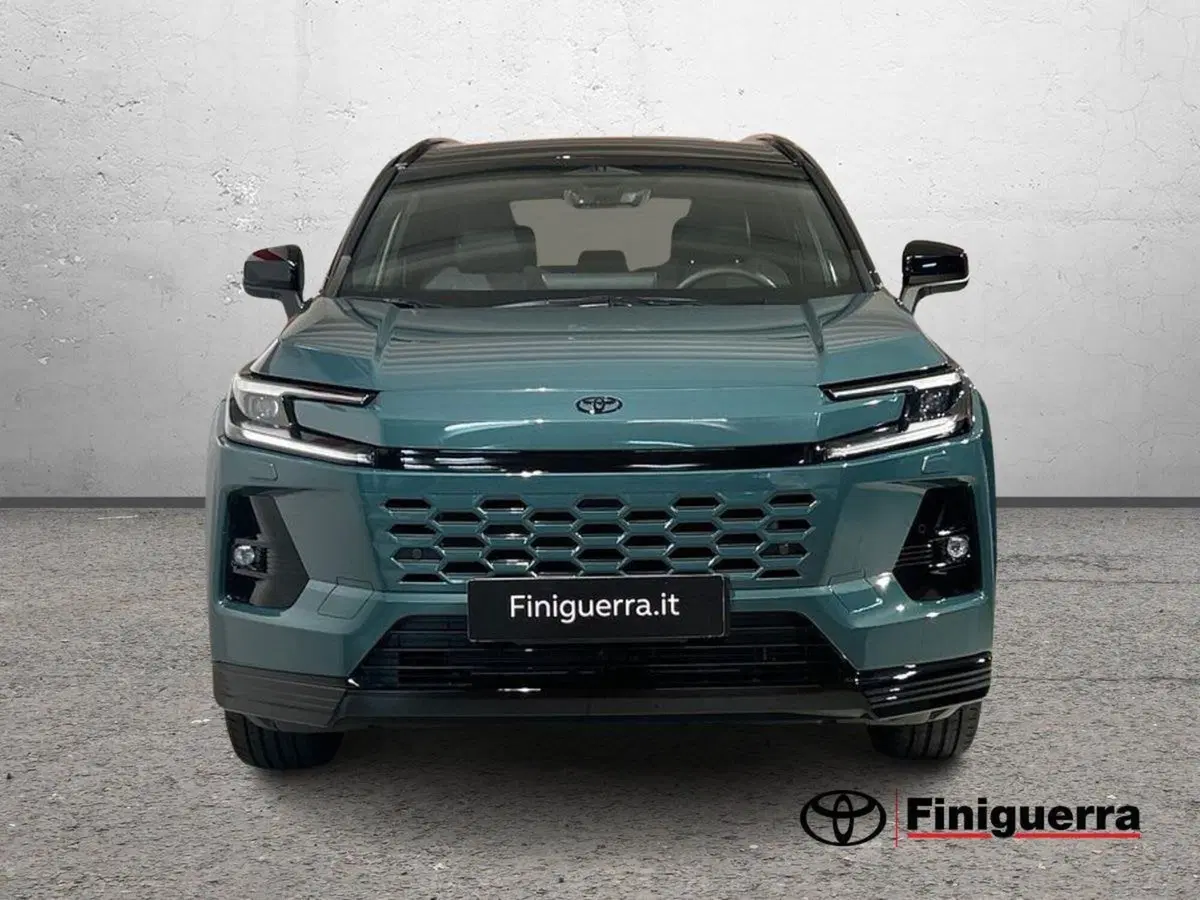 Toyota Rav4 nuova a Lecco (2)