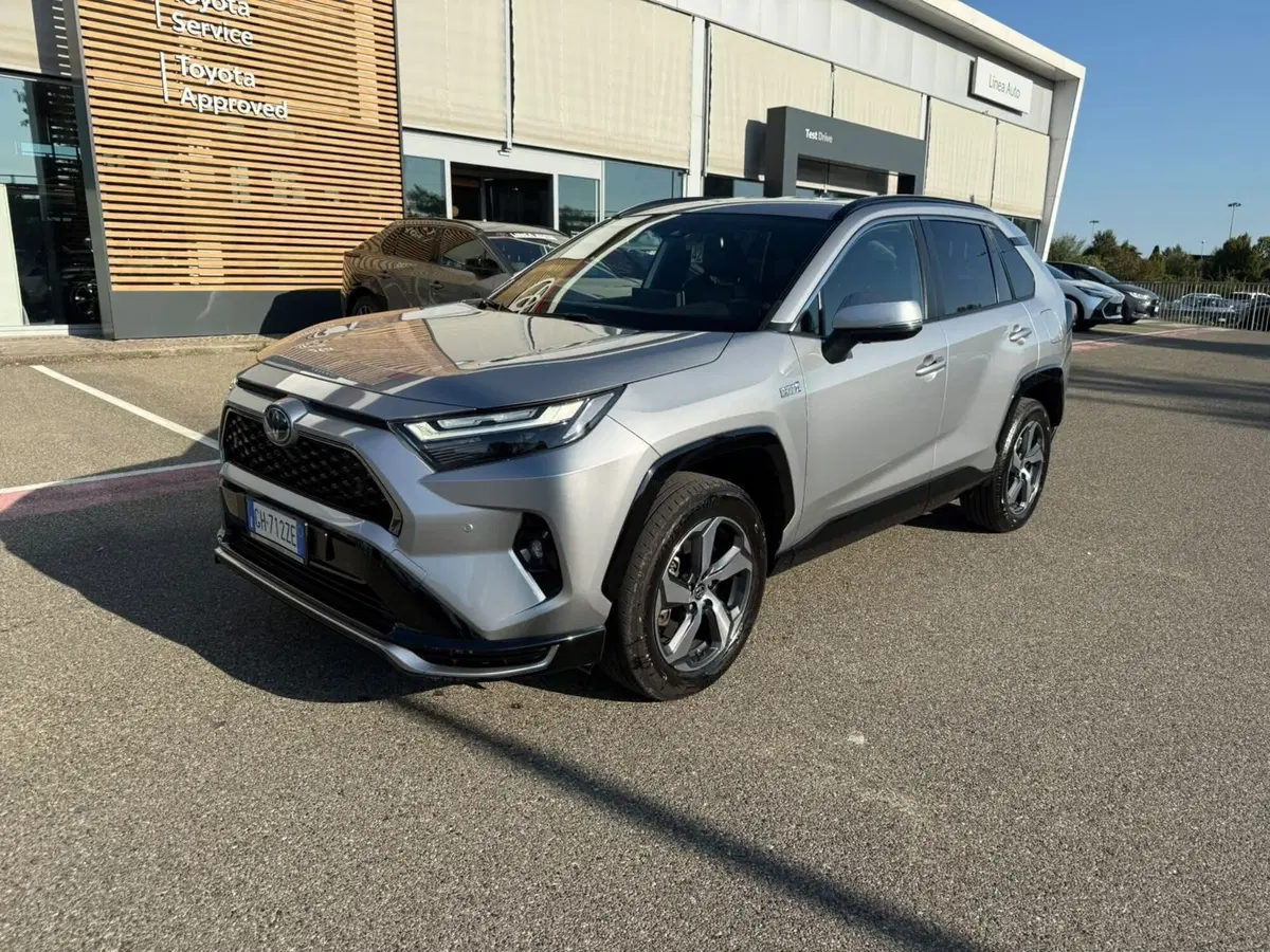Toyota Rav4 usata a Piacenza