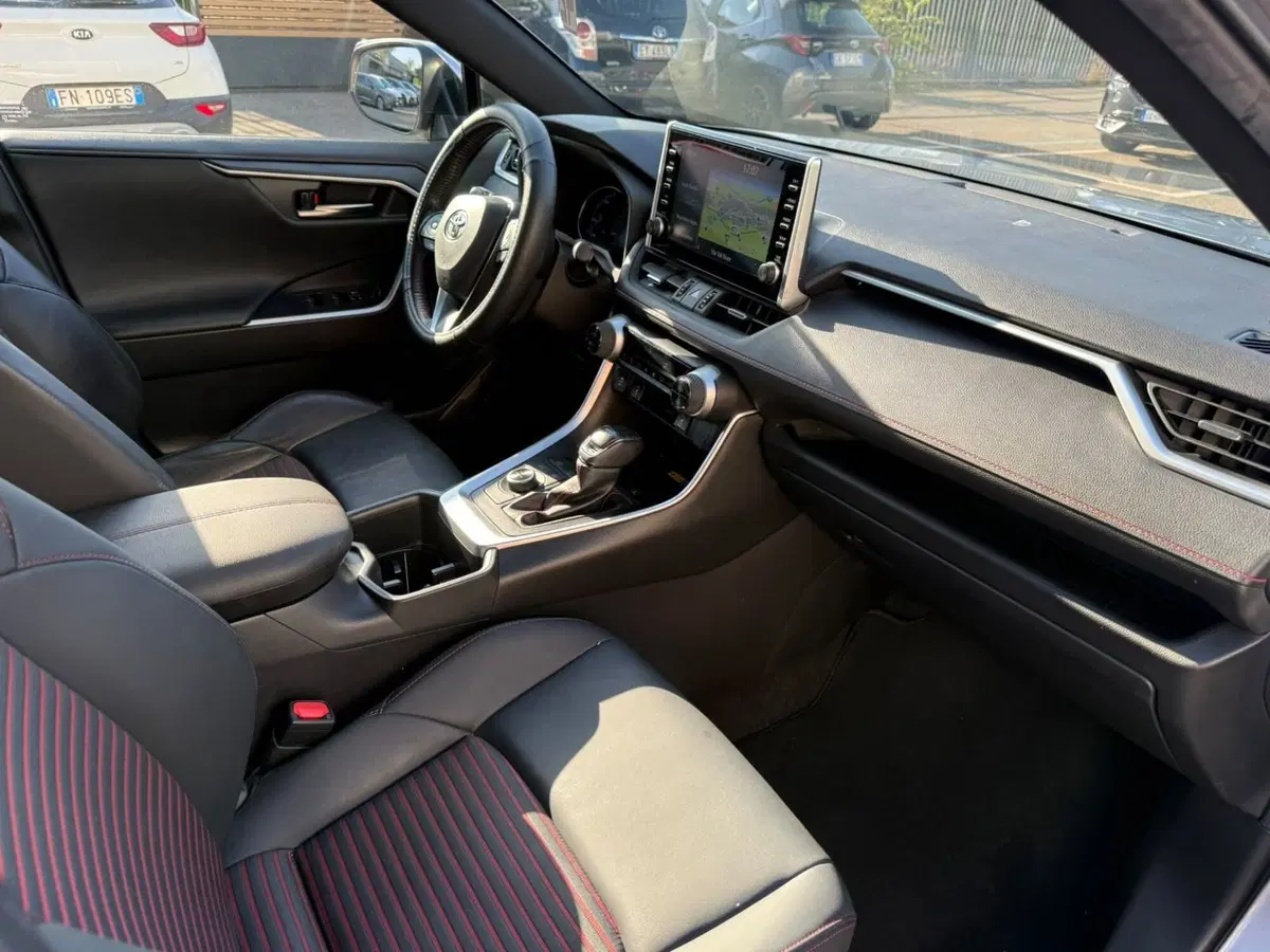 Toyota Rav4 usata a Piacenza (11)
