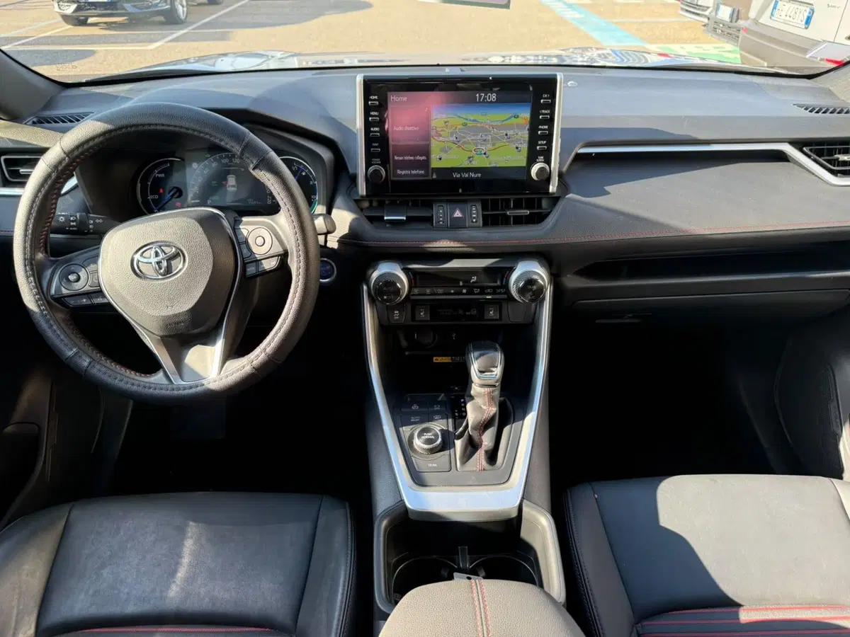 Toyota Rav4 usata a Piacenza (12)