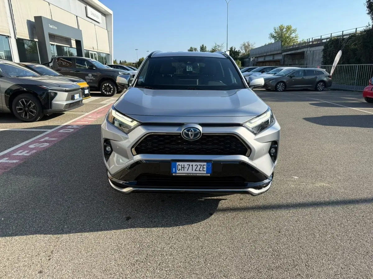 Toyota Rav4 usata a Piacenza (5)