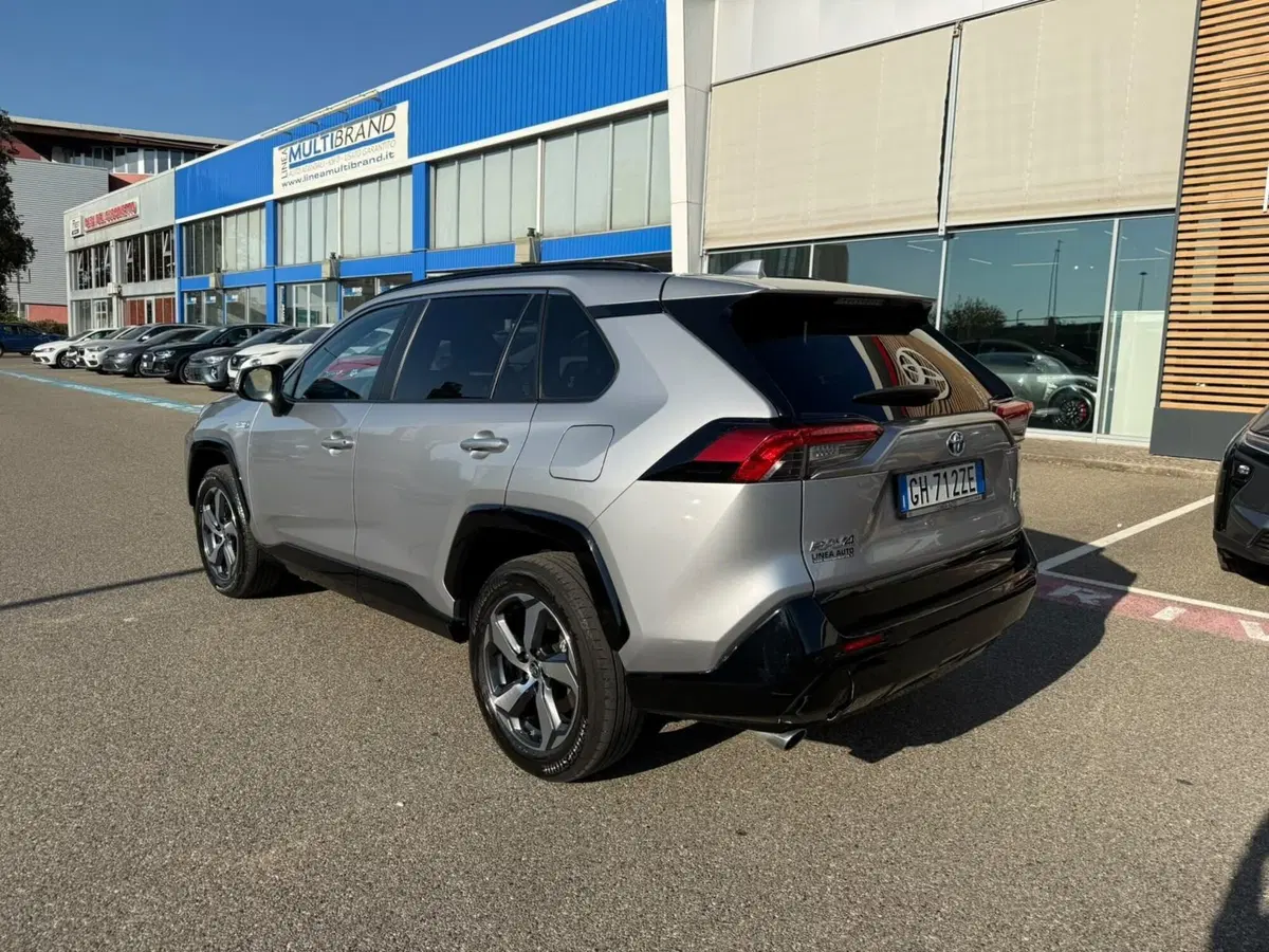 Toyota Rav4 usata a Piacenza (9)