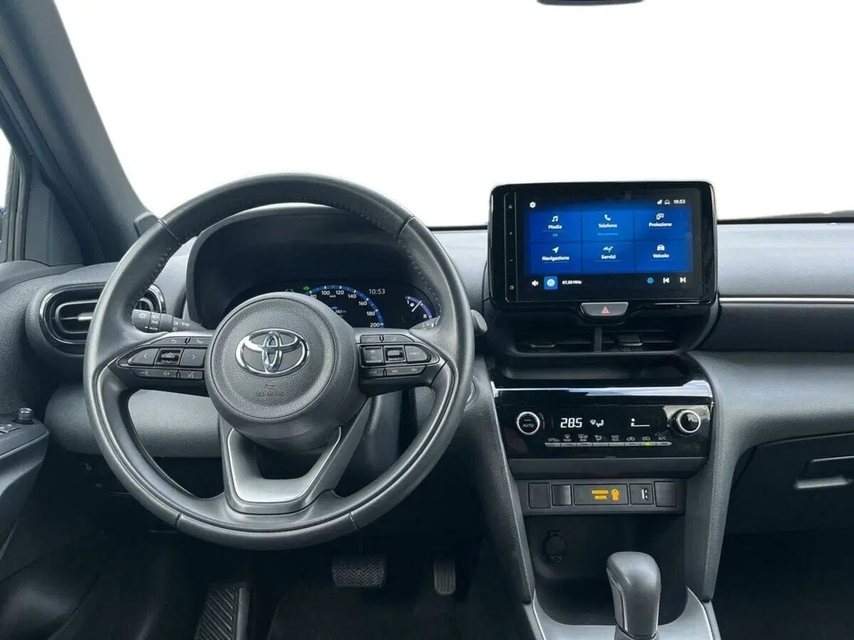 Toyota Yaris Cross usata a Sondrio (9)