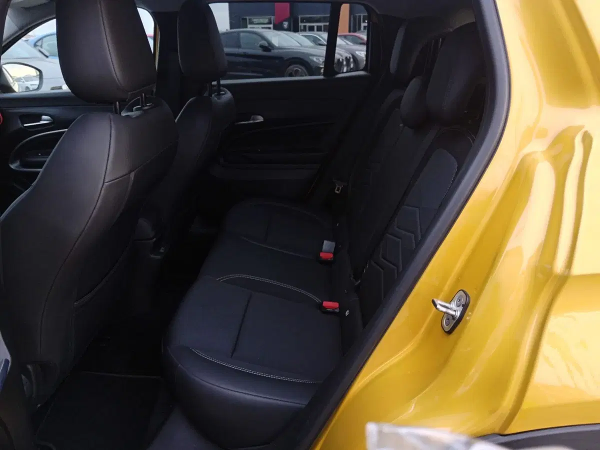 Jeep Avenger usata a Alessandria (12)