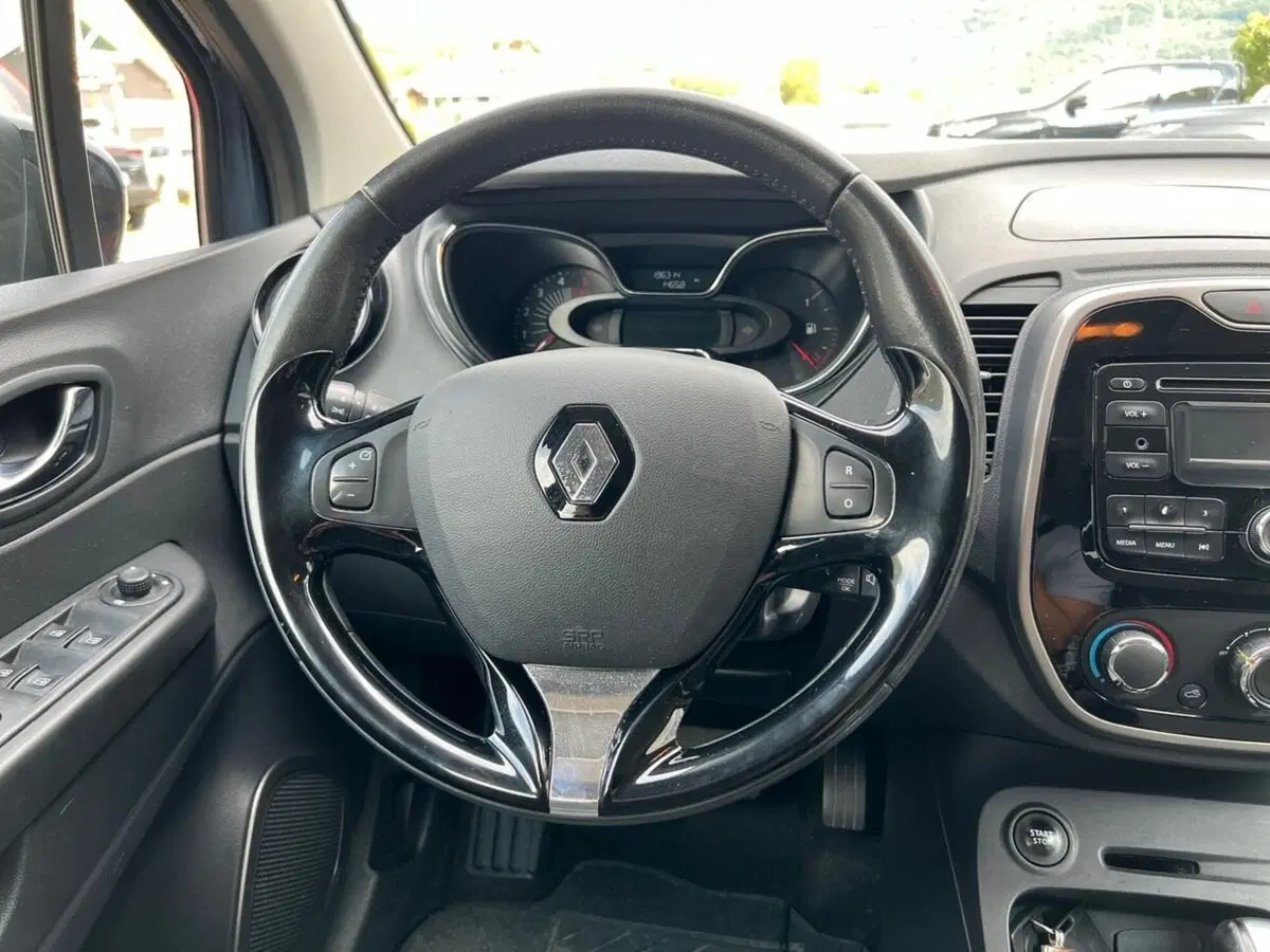 Renault Captur usata a Sondrio (14)