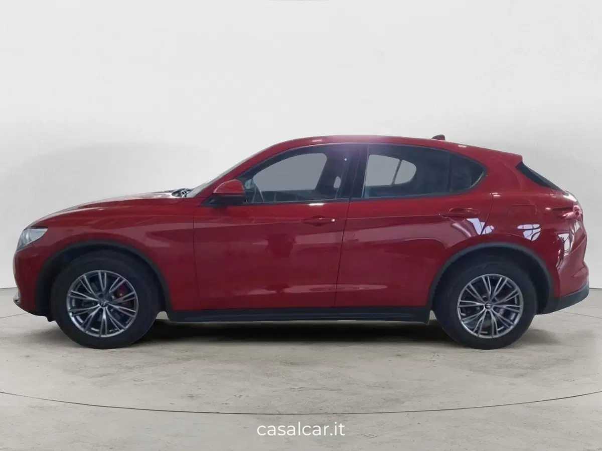 Alfa Romeo Stelvio usata a Salerno (4)