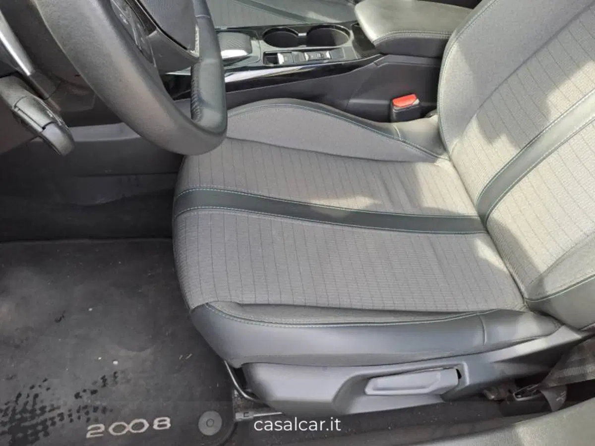 Peugeot 2008 usata a Salerno (11)