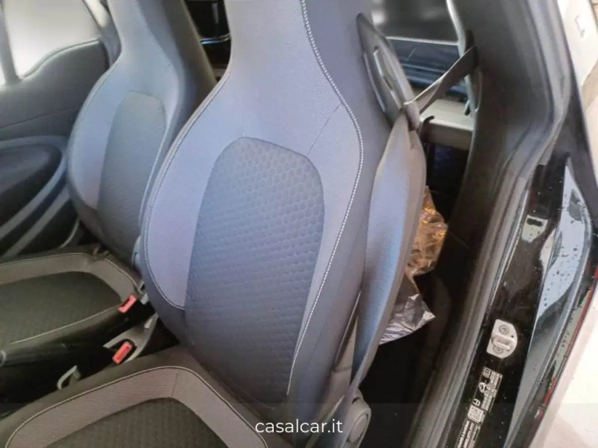 smart Fortwo Cabrio usata a Salerno (10)