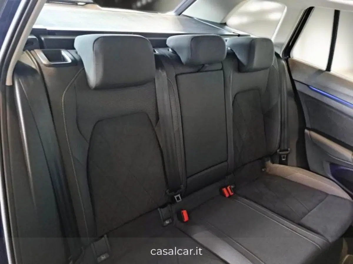Volkswagen Golf Variant usata a Salerno (14)