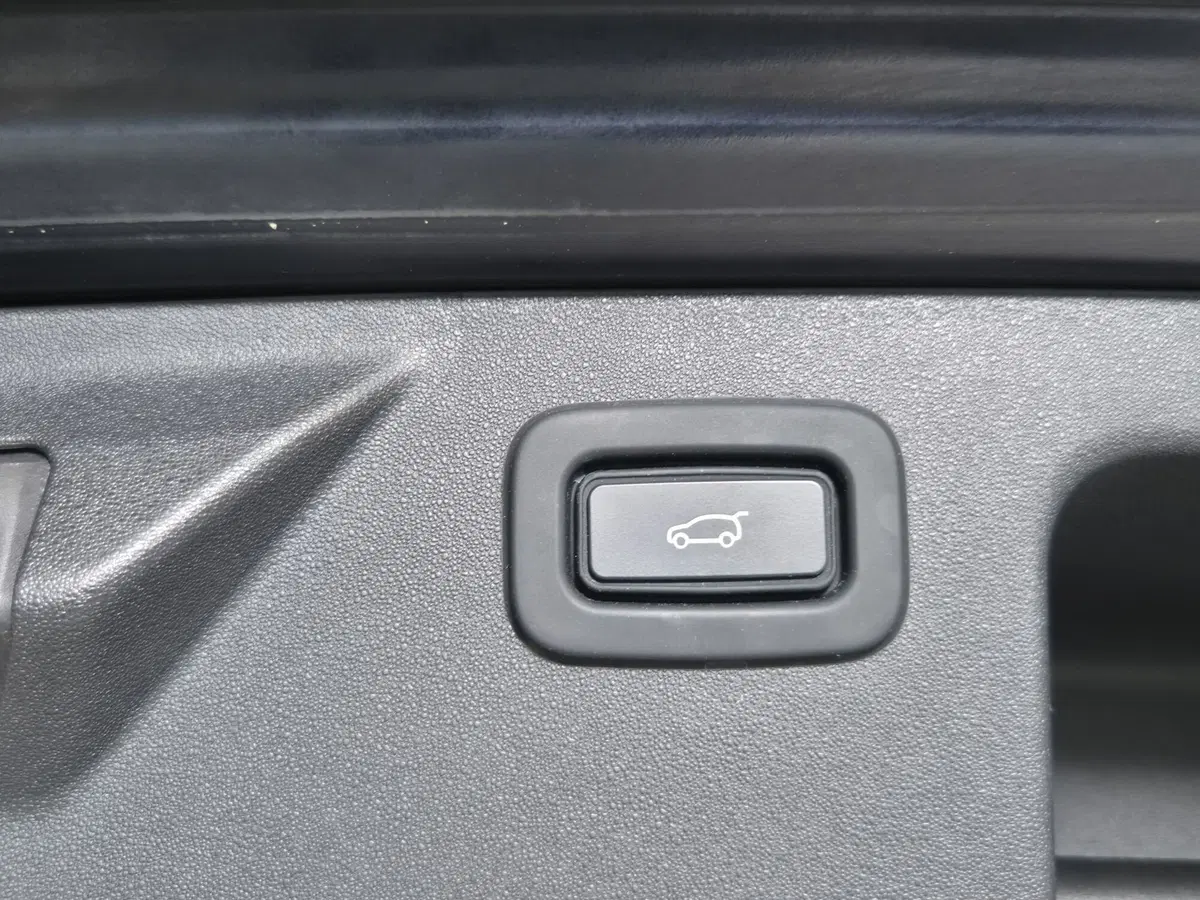 Land Rover Discovery Sport usata a Torino (20)