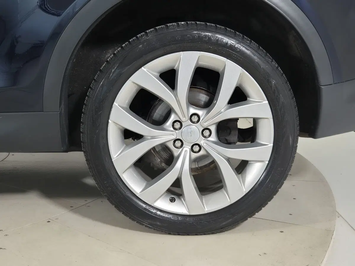 Land Rover Discovery Sport usata a Torino (9)