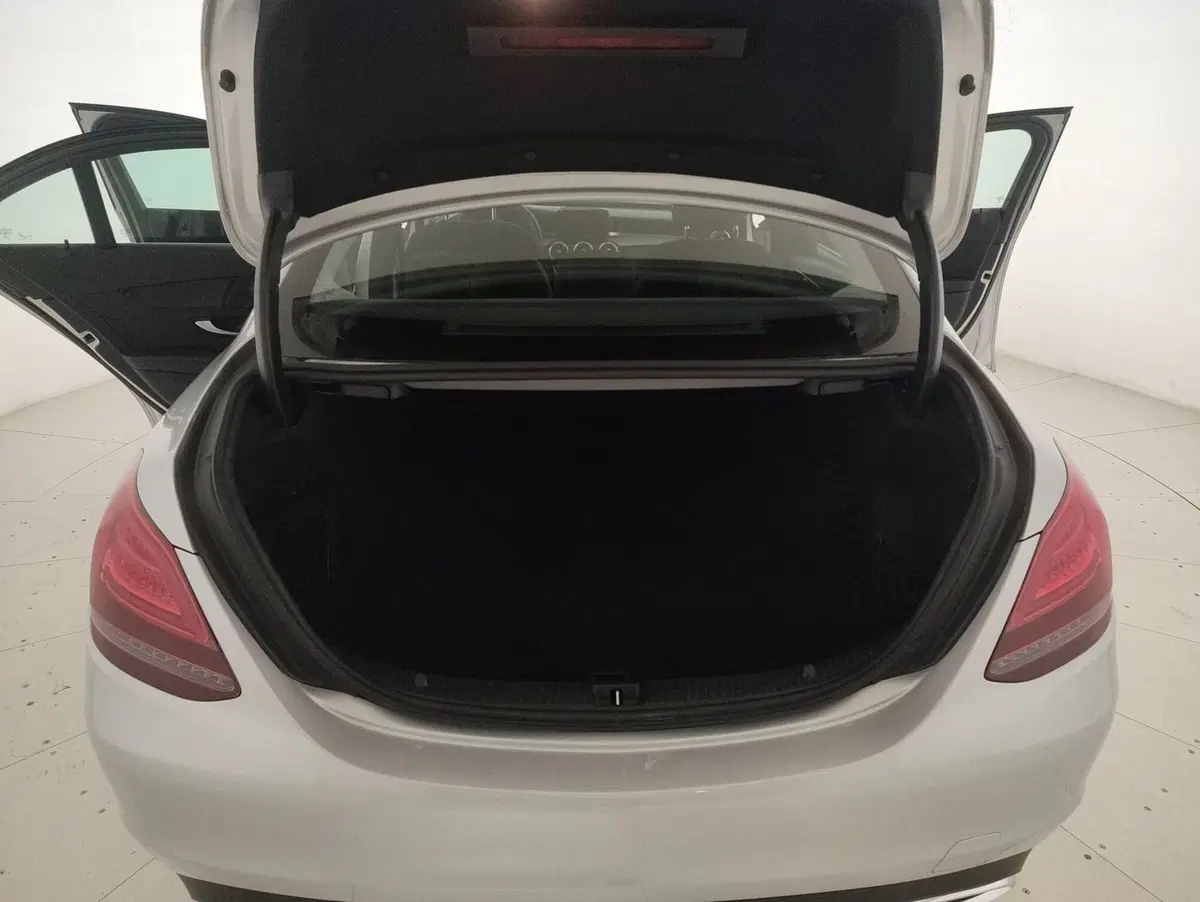 Mercedes-Benz Classe C usata a Alessandria (7)