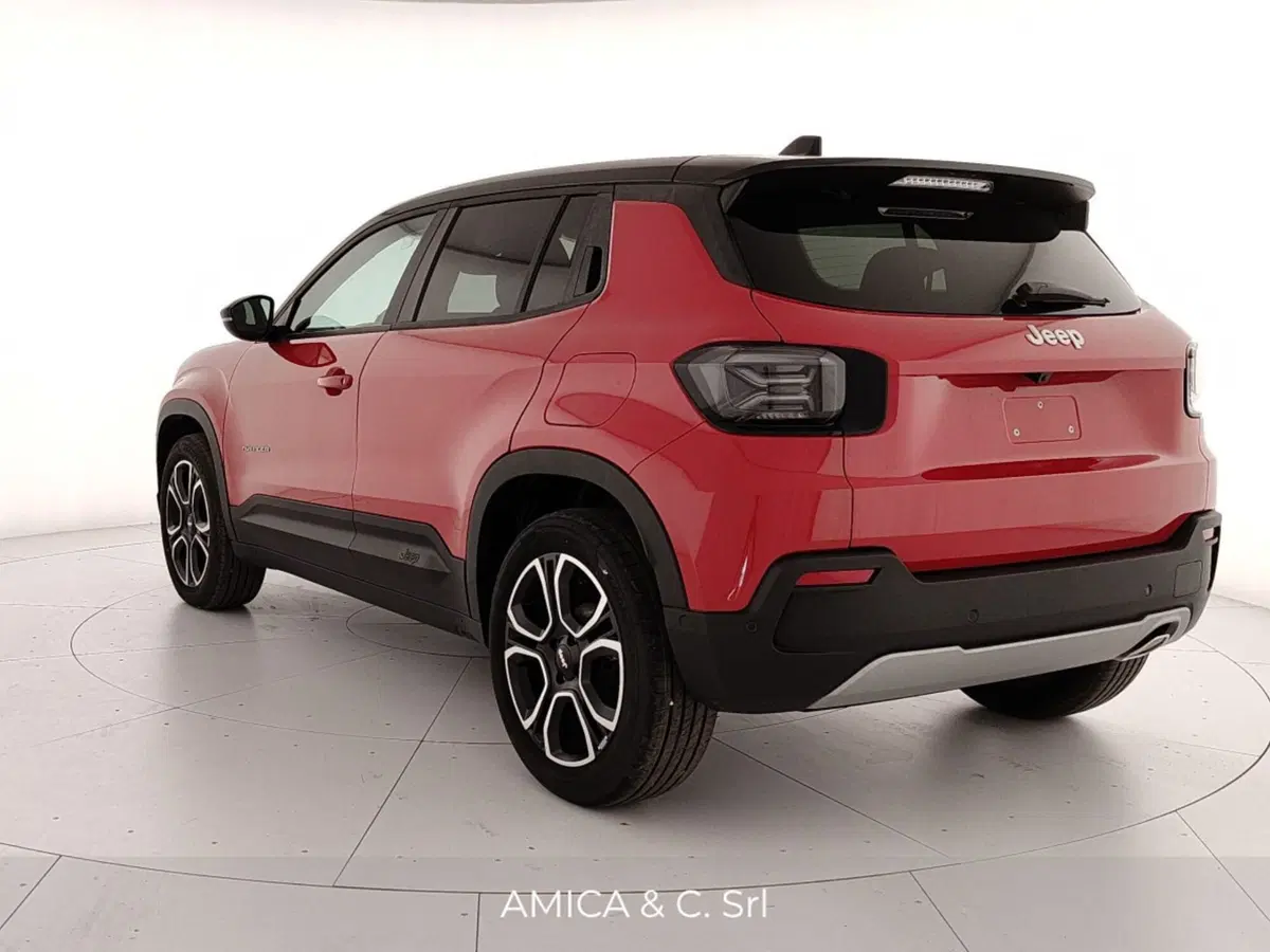Jeep Avenger nuova a Caserta (5)