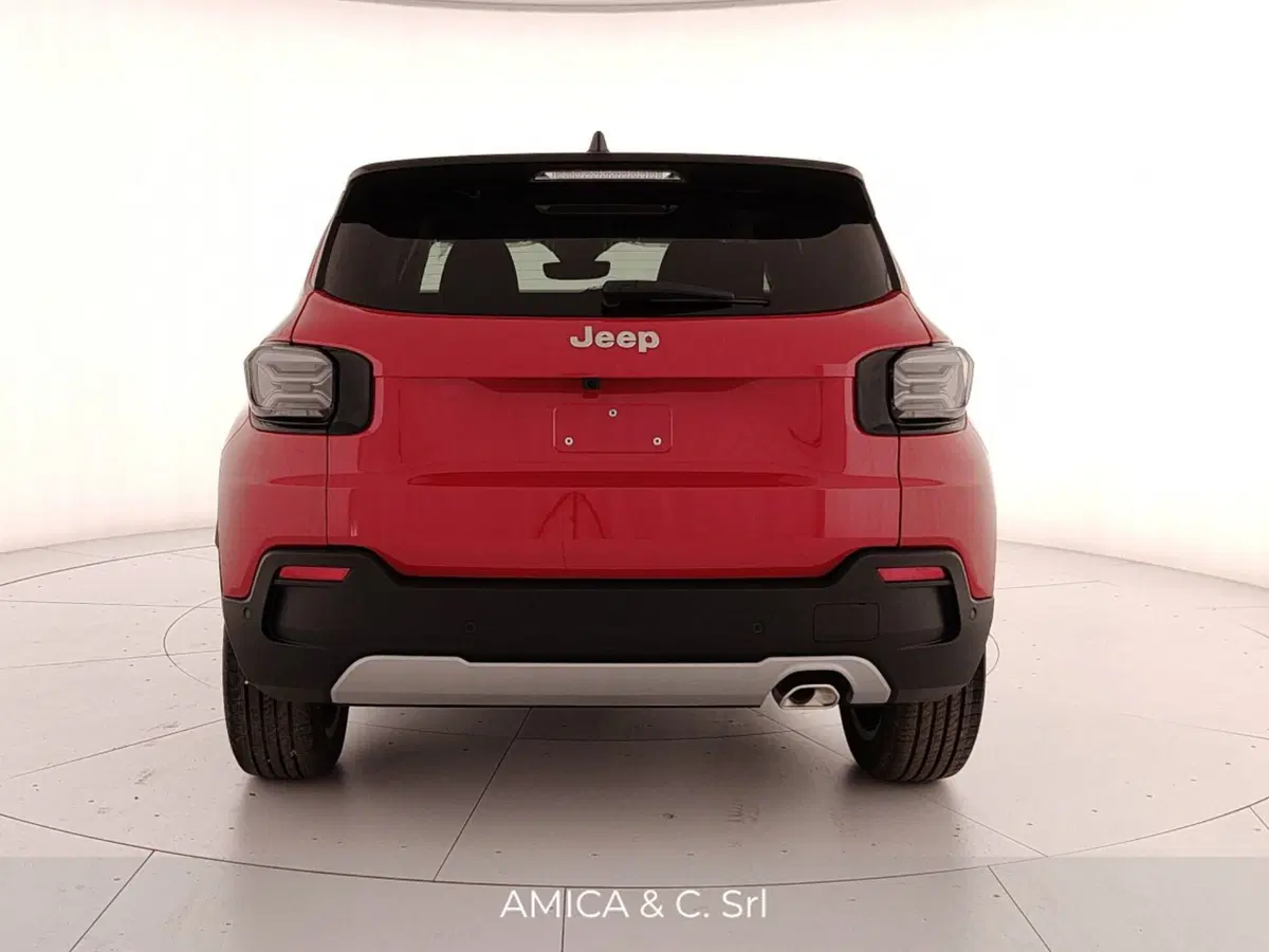 Jeep Avenger nuova a Caserta (6)