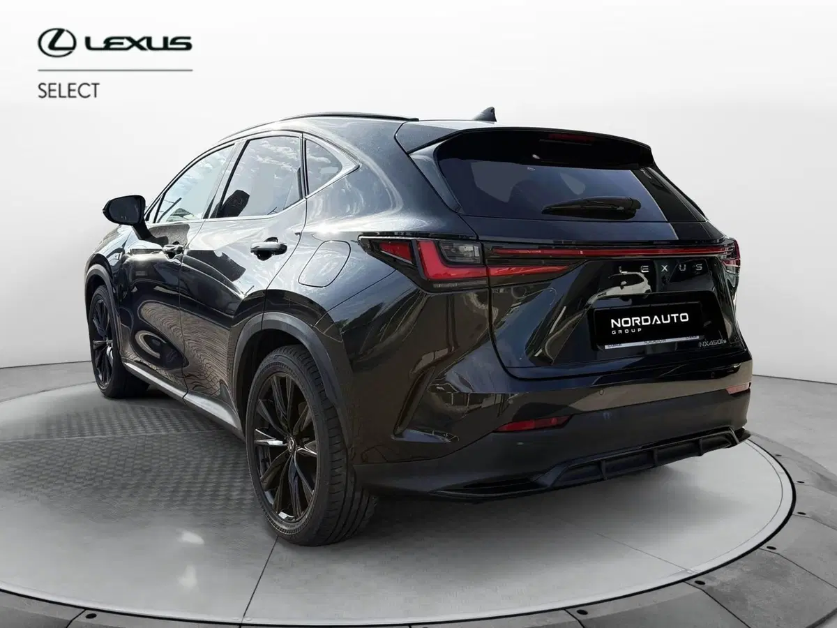 Lexus NX usata a Venezia (4)
